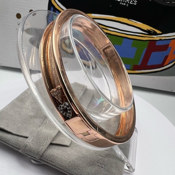 Elise Paige Charm Bangle - Rose - Size Large - Picture 9 of 16